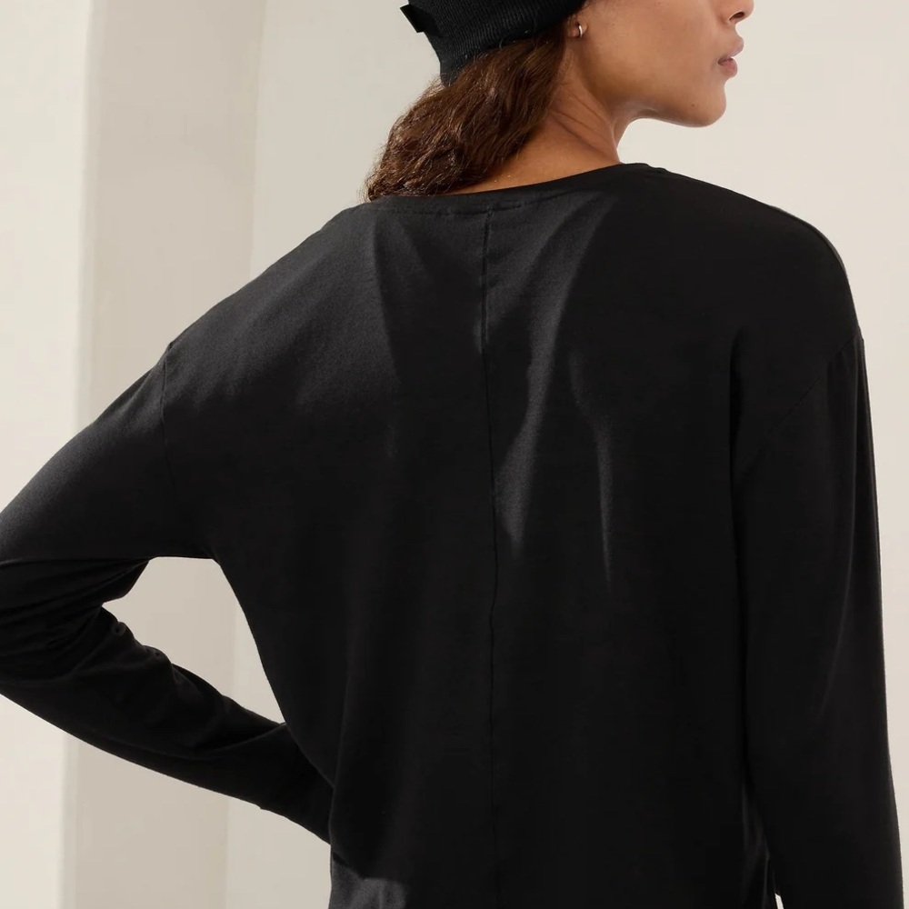 Athleta Canyon Henley Top Lightweight Cropped Women's XL Black Athleisure NWT - Picture 5 of 11